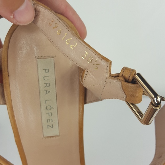 Pura Lopez Strap Heels Size US 8.5 Euro 38 1/2 - Picture 5 of 6